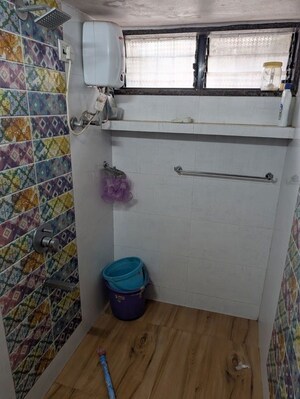 Furnished Amenities in 1 BHK Apartment at Lokpuram CHS, Vasant Vihar – for Rent