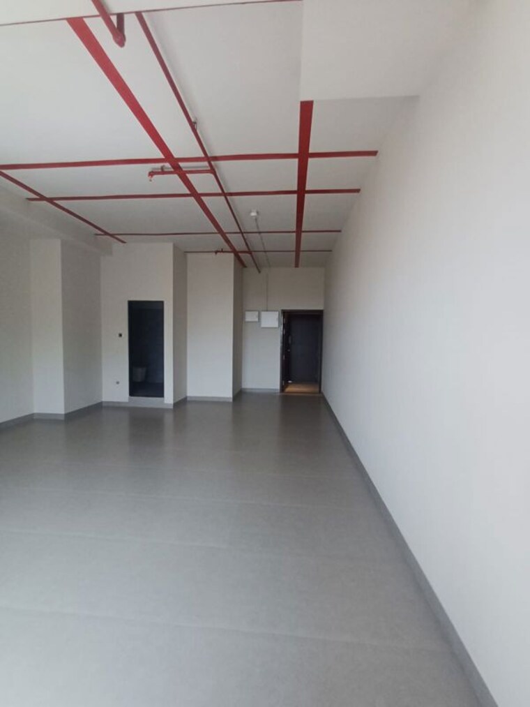 Room, bramha-boulevard Commercial Office Space 728 Sq.Ft. In Camp Pune 10642653