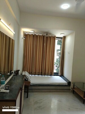 Bedroom in 1 BHK Apartment at Bandra West – for Rent