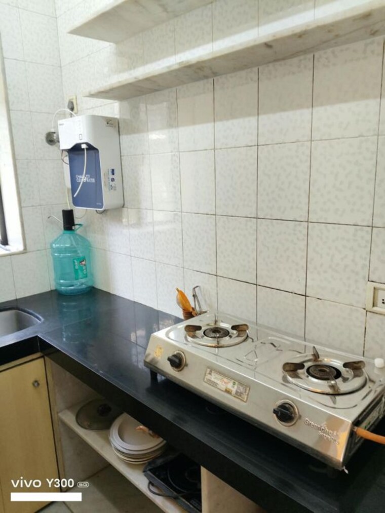 Kitchen, bandra west 1 Bedroom 500 Sq.Ft. Apartment In Bandra West Mumbai 10642678