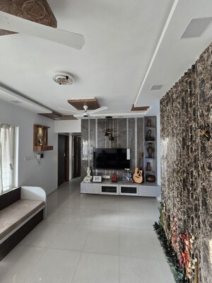 2 BHK Apartment For Rent in Kunal Iconia, Mamurdi