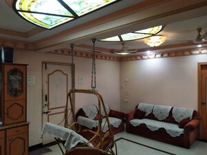 Bedroom in 2.5 BHK Apartment at Vijay Garden, Ghodbunder Road – for Rent