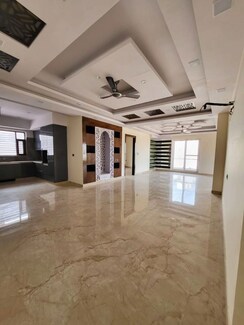 3 BHK + Prayer Room Builder Floor For Rent in Green Fields Colony