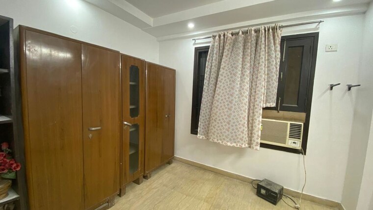 undefined, rajouri garden 3 Bedroom 200 Sq.Yd. Builder Floor In Rajouri Garden Delhi 10642689