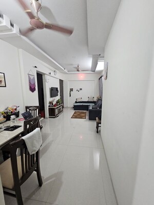 2 BHK Apartment For Rent in Essen Shonest Towers, Wakad