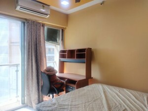 2 BHK Apartment For Rent in Cloud 36 Mumbai, Ghansoli