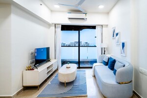 Team Area in 4 BHK Apartment at Kanakia Silicon Valley, Powai – for Sale