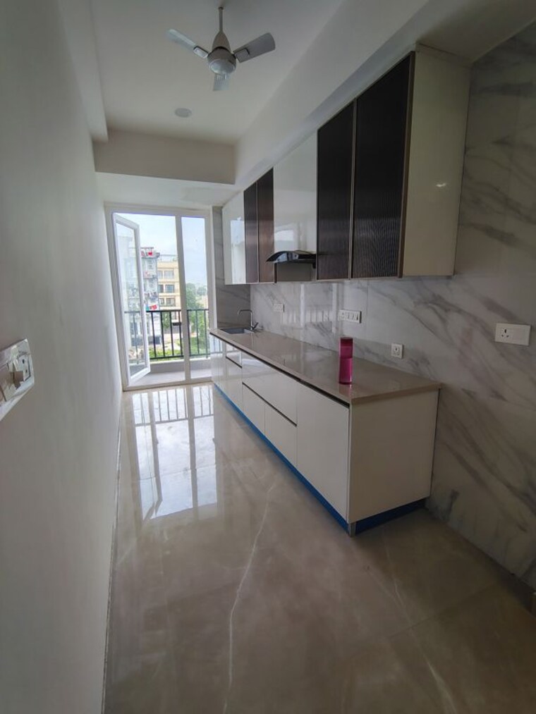 Kitchen, ignou road 1 Bedroom 350 Sq.Ft. Builder Floor In Ignou Road Delhi 10642763