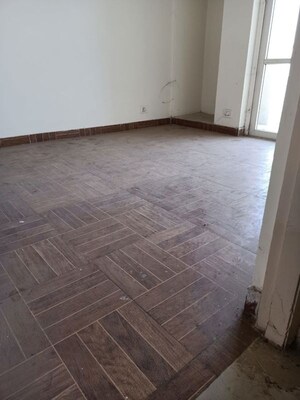 2.5 BHK Apartment For Sale in KLJ Greens, Sector 77