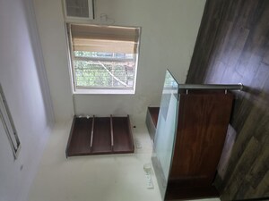 Furnished Amenities in  Office Space at Arvind Chambers, Andheri East – for Rent