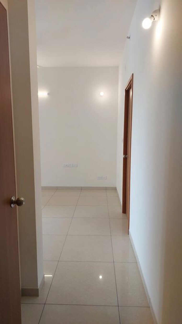 Bathroom, sobha-dream-gardens 2 Bedroom 1050 Sq.Ft. Apartment In Thanisandra Main Road Bangalore 10642783