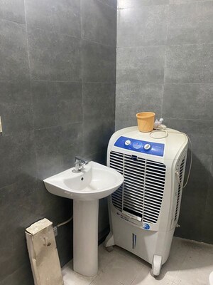 Bathroom in 3 BHK Builder Floor at Vasundhara Pride, Vasundhara Sector 16 – for Rent