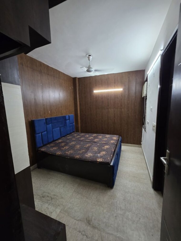 Bedroom, subhash nagar 2 Bedroom 100 Sq.Yd. Builder Floor In Subhash Nagar Delhi 10642794