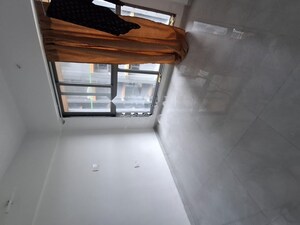 Furnished Amenities in 1 BHK Apartment at Unique Shanti The Sky Line, Mira Road – for Rent