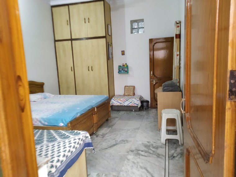 Team Area, govindpuram 3 Bedroom 200 Sq.Mt. Independent House In Govindpuram Ghaziabad 10642844