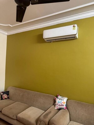 Furnished Amenities in 5 BHK Independent House at Chiranjiv Vihar – for Sale