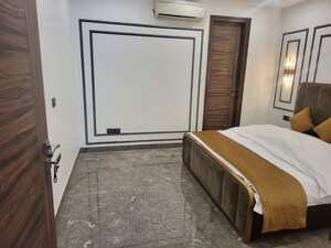 Bedroom in 2 BHK Builder Floor at Udyog Vihar Phase 2 – for Rent