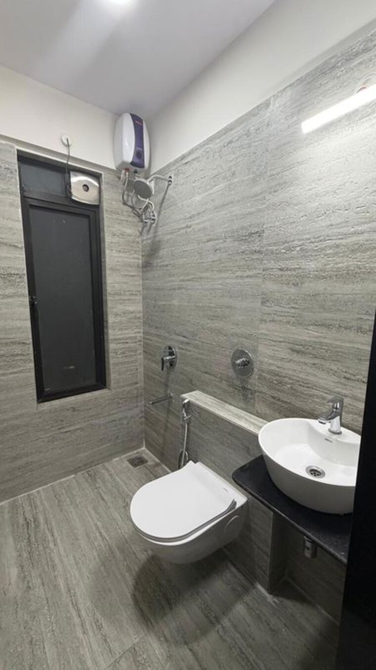Bathroom, neo-akshaya-residency 3 Bedroom 786 Sq.Ft. Apartment In Borivali West Mumbai 10642875