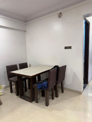Team Area in 2 BHK Apartment at Globe Heights, Goregaon East – for Rent