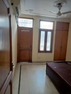 Building Lobby in 3 BHK Builder Floor at Malviya Nagar – for Rent