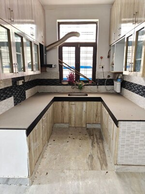 Kitchen in 3 BHK Builder Floor at Green Fields Colony – for Rent