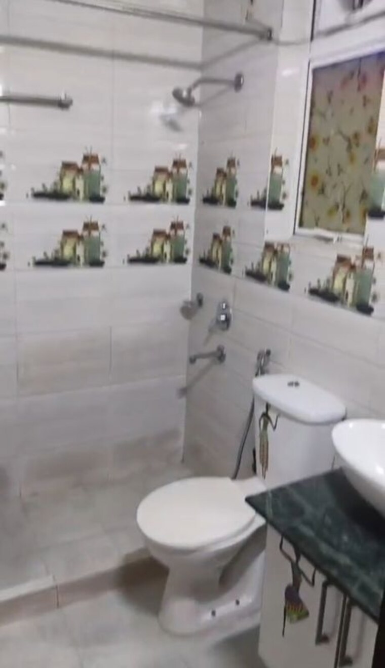 Bathroom, ansal-api-esencia 3 Bedroom 1323 Sq.Ft. Apartment In Sector 67 Gurgaon 10642924