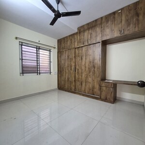 Room in 2 BHK Apartment at Btm Layout Stage 2 – for Rent