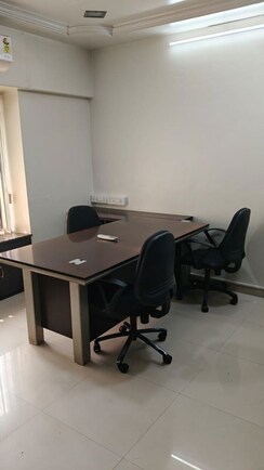 Office Space For Sale in Lulla Nagar