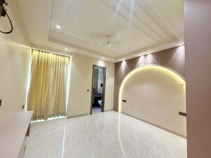 Kitchen in 4 BHK Builder Floor at SS Mayfield Gardens, Sector 51 – for Sale