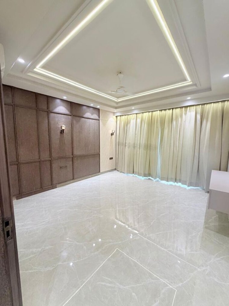 Bedroom, ss-mayfield-gardens 4 Bedroom 2700 Sq.Ft. Builder Floor In Sector 51 Gurgaon 10642939
