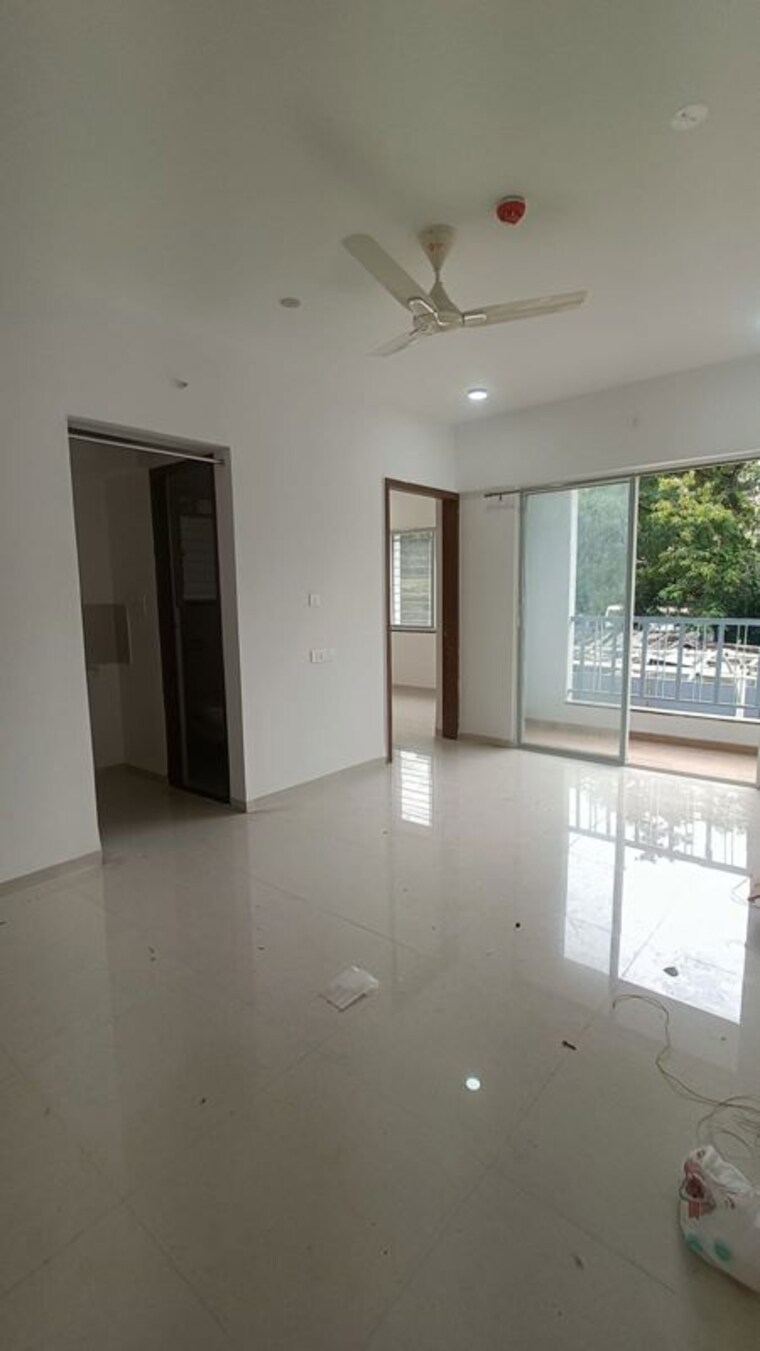 Room, raga-top-towers 1 Bedroom 450 Sq.Ft. Apartment In Wakad Pune 10642962