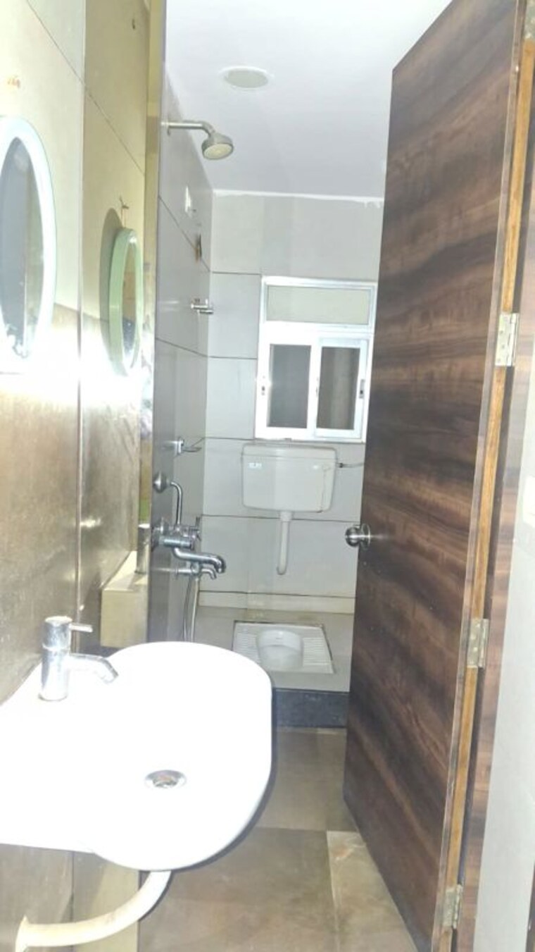 Bathroom, sai-pearl-ulwe 1 Bedroom 700 Sq.Ft. Apartment In Ulwe Sector 19 Navi Mumbai 10642970