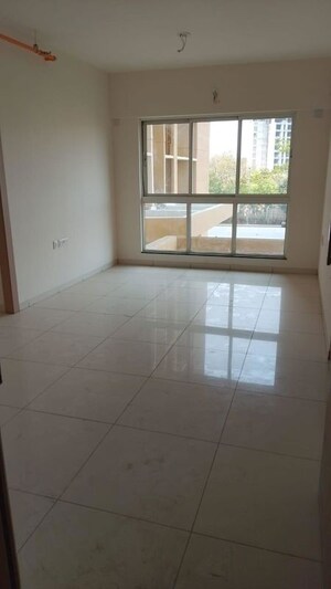 2 BHK Apartment For Sale in Godrej Nirvaan, Themghar