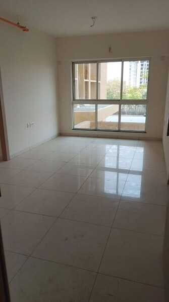 2 BHK Apartment For Sale in Godrej Nirvaan in Themghar, Thane