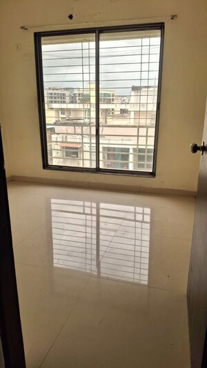 Room in 1 BHK Apartment at Siddhi Sai Residency, Ulwe – for Rent