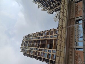 2 BHK Apartment For Rent in Pyramid I Signature Height, Ghansoli