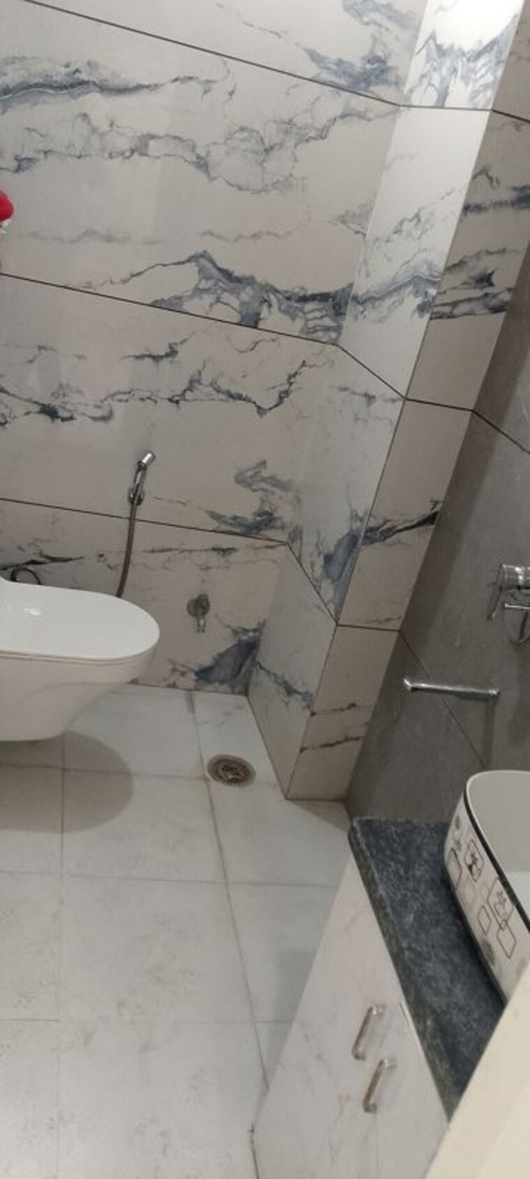 Bathroom, spring-field 1.5 Bedroom 100 Sq.Yd. Builder Floor In Sector 31 Faridabad 10643026