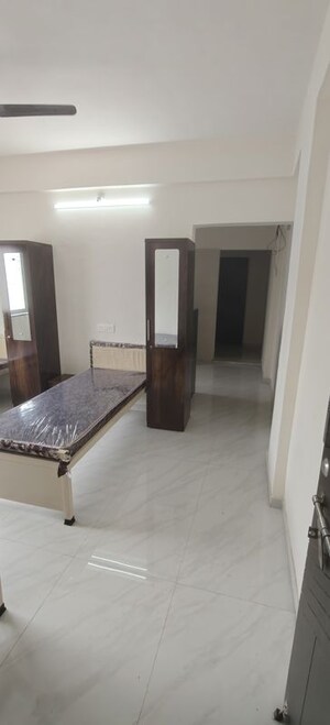 Bedroom in  Pg at Gokhalenagar – for Rent
