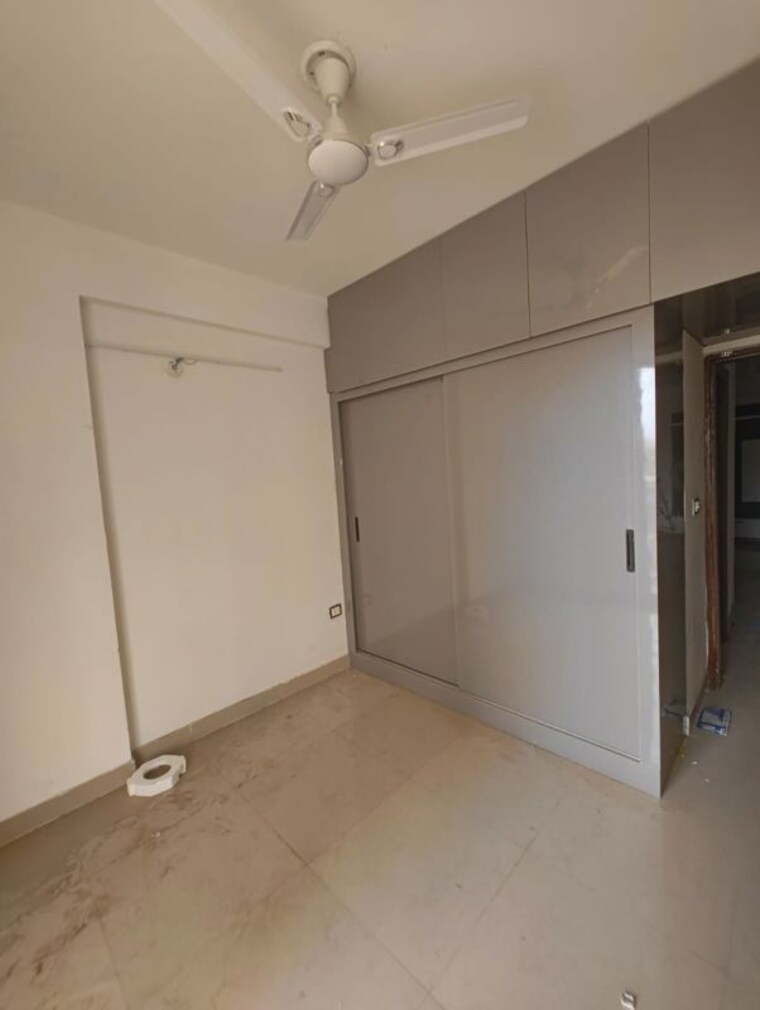 Room, rof-amaltas 3 Bedroom 645 Sq.Ft. Apartment In Sector 92 Gurgaon 10643027