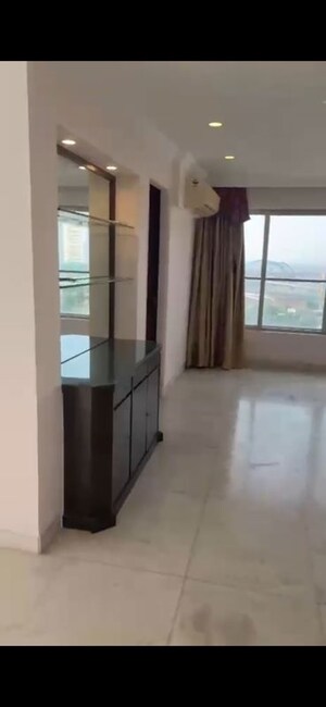 Staircase in 3 BHK Apartment at Om Ratan Apartment, Worli – for Rent
