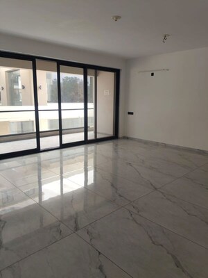 Room in 4 BHK Apartment at Samruddhi 60 Onyx, Gotri – for Sale