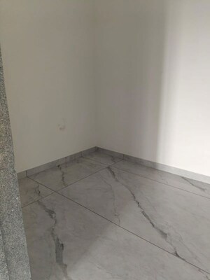 Room in 4 BHK Apartment at Samruddhi 60 Onyx, Gotri – for Sale