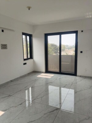 Room in 4 BHK Apartment at Samruddhi 60 Onyx, Gotri – for Sale