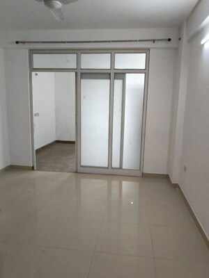 Room in 2 BHK Builder Floor at Aman Vihar – for Rent