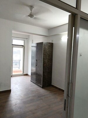 2 BHK Builder Floor For Rent in Aman Vihar