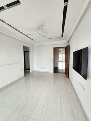 3.5 BHK Builder Floor For Rent in Sector 45
