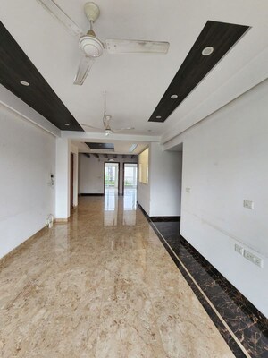 Kitchen in 3.5 BHK Builder Floor at Sector 45 – for Rent