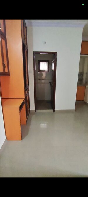 Building Lobby in 1 BHK Builder Floor at Hsr Layout – for Rent