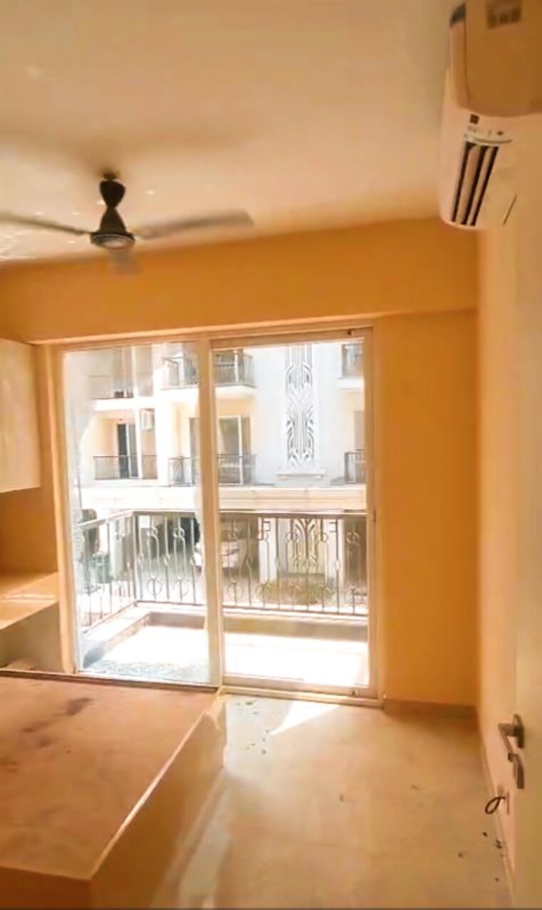 Room, signature-global-city-81 3 Bedroom 1030 Sq.Ft. Builder Floor In Sector 81 Gurgaon 10643081