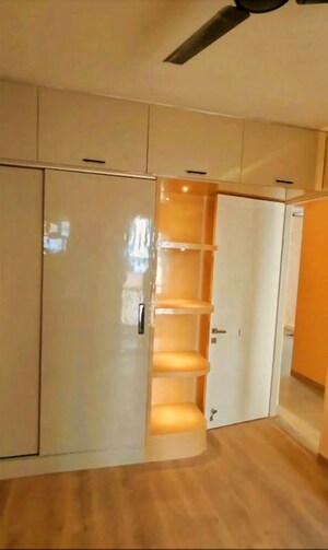 Furnished Amenities in 3 BHK Builder Floor at Signature Global City 81, Sector 81 – for Rent
